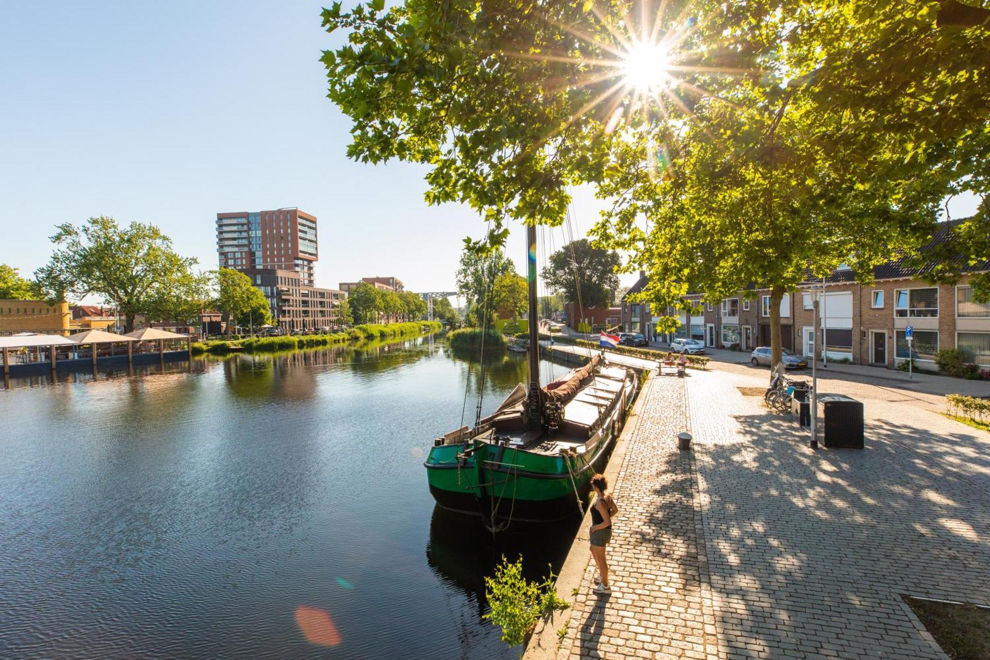 Petite Room With Wifi, Ac, And Shared Kitchen Tilburg Exterior foto